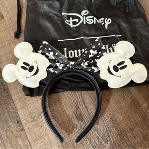 Disney Loungefly Mickey Mouse Ghost Ears Headband- Glows in the dark!
